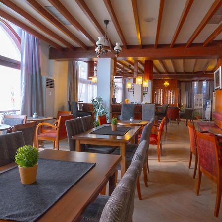 Kyrenia British Harbour Hotel Екстериор снимка