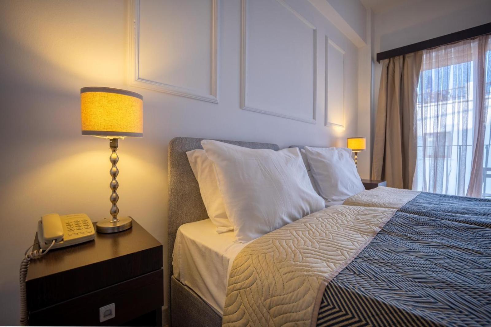 Kyrenia British Harbour Hotel Екстериор снимка