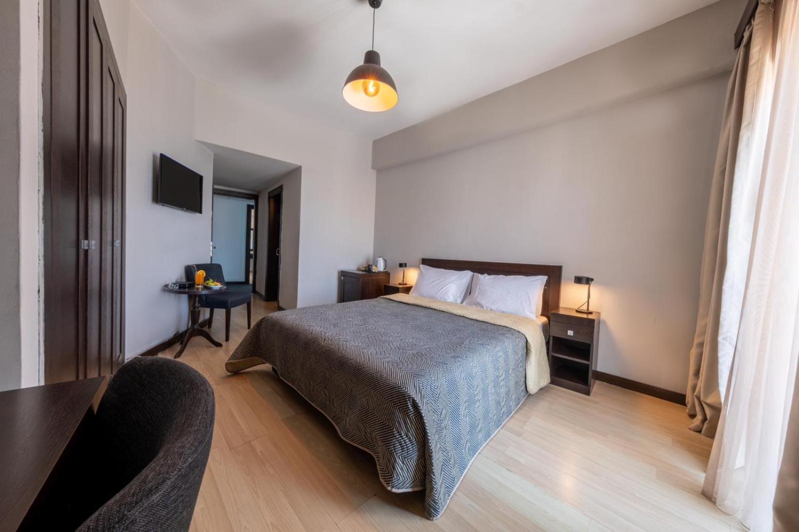 Kyrenia British Harbour Hotel Екстериор снимка