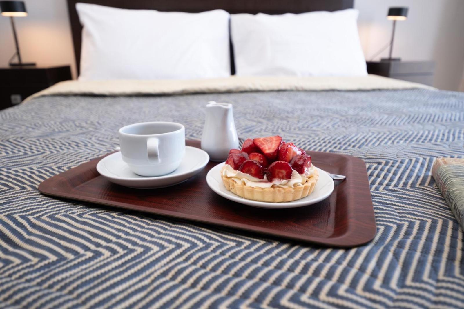 Kyrenia British Harbour Hotel Екстериор снимка