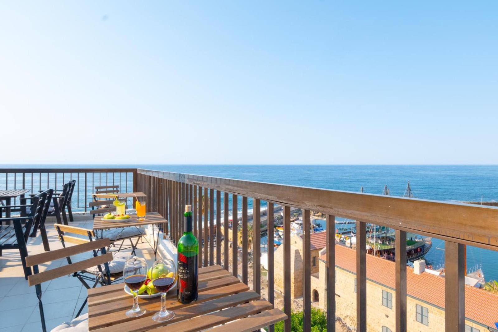 Kyrenia British Harbour Hotel Екстериор снимка