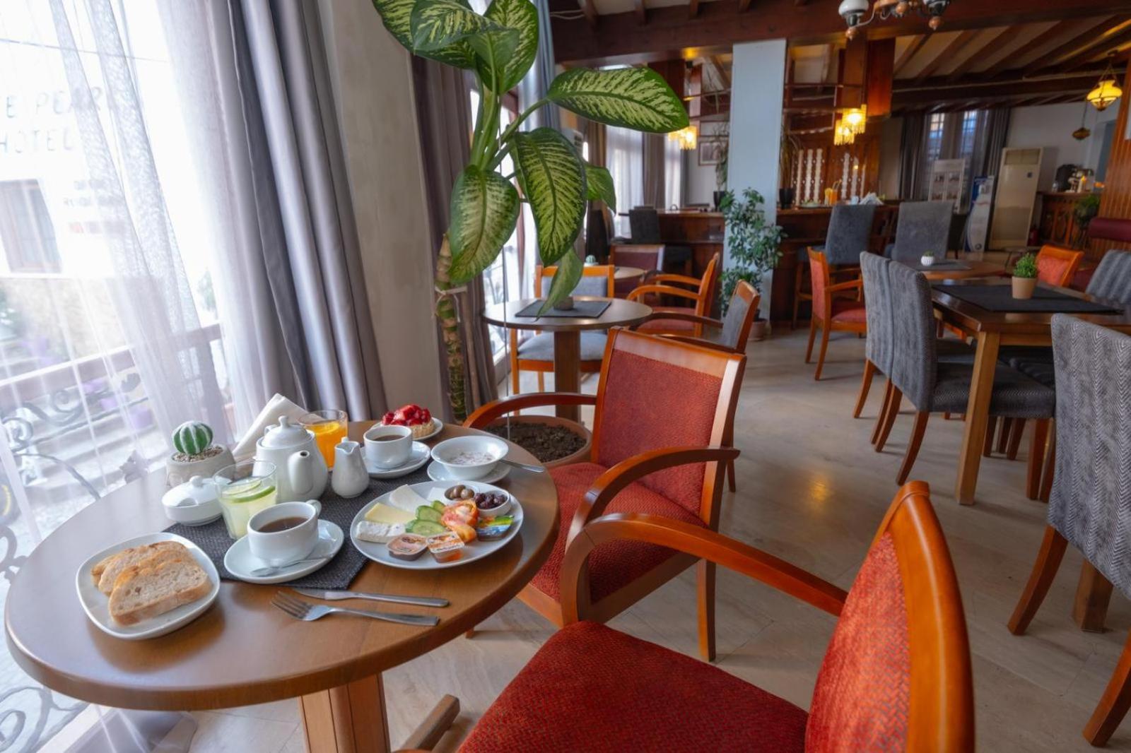 Kyrenia British Harbour Hotel Екстериор снимка