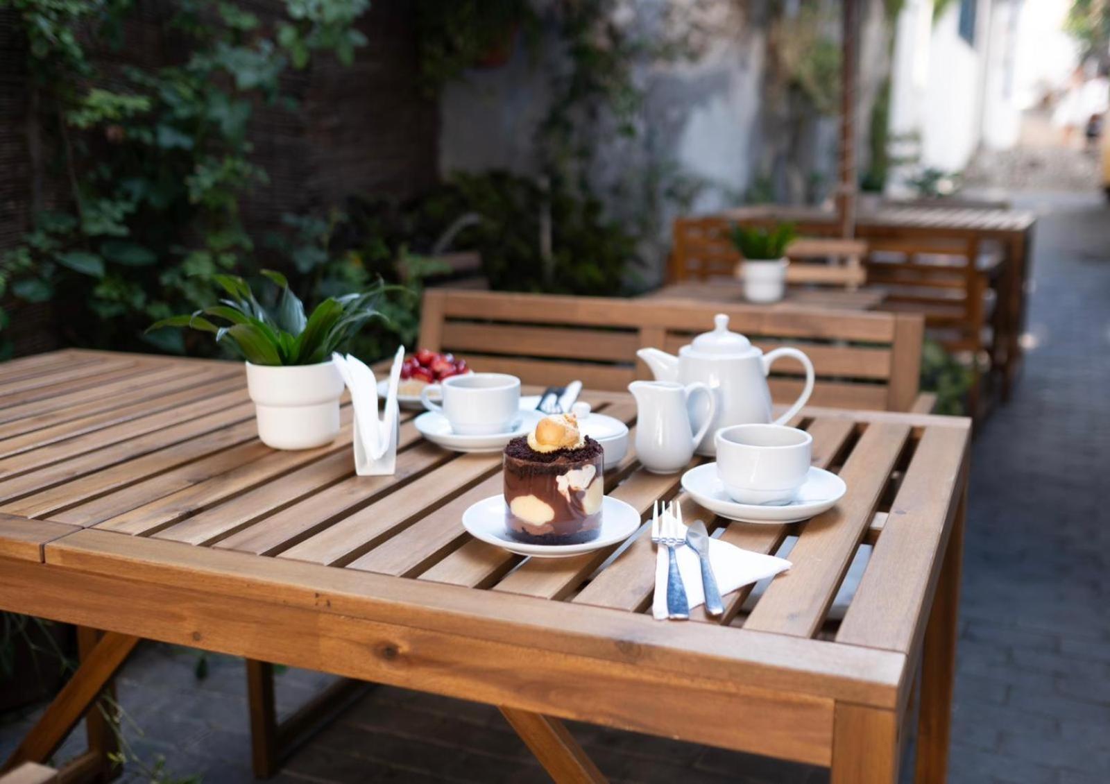 Kyrenia British Harbour Hotel Екстериор снимка