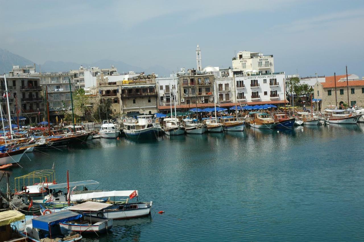 Kyrenia British Harbour Hotel Екстериор снимка
