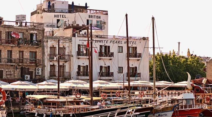 Kyrenia British Harbour Hotel Екстериор снимка