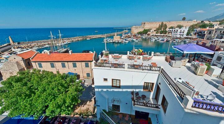 Kyrenia British Harbour Hotel Екстериор снимка