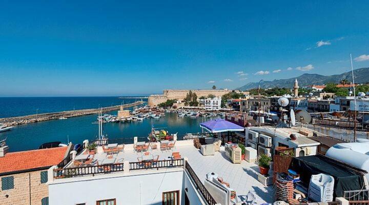 Kyrenia British Harbour Hotel Екстериор снимка